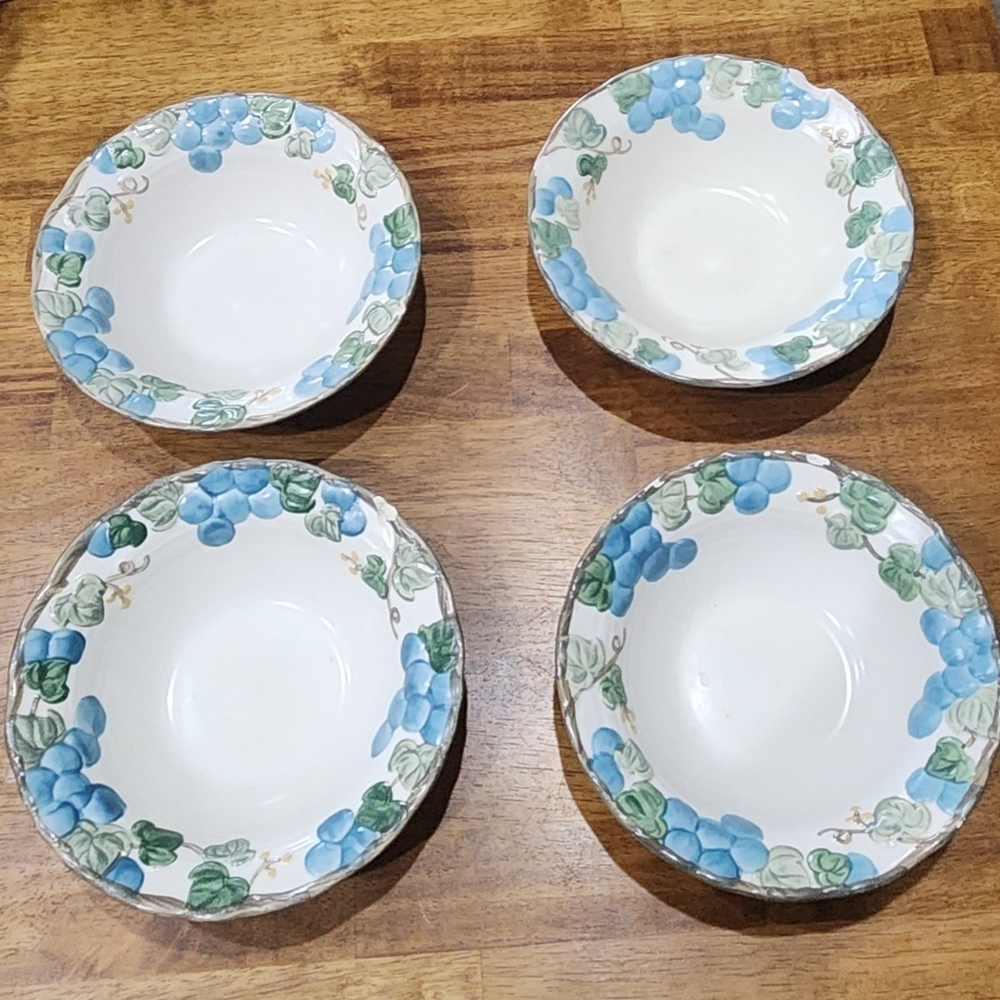 Metlox Poppytrail Sculptured Grape Bowls 8" (4)